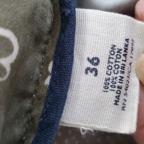 Old Navy shorts - Picture 8 of 10